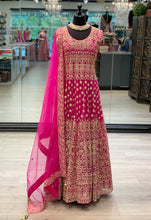 Load image into Gallery viewer, Gulabi Meher