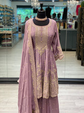 Load image into Gallery viewer, Lilac Peplum Suit