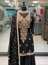 Load image into Gallery viewer, Royalty Sharara