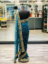 Load image into Gallery viewer, Vibrant Green Saree