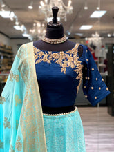 Load image into Gallery viewer, Shades Of Blue