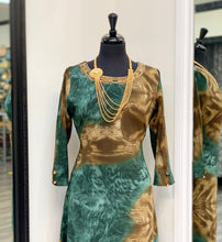 Load image into Gallery viewer, Printed Green Kurti