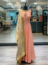 Load image into Gallery viewer, Chicken Kadai Anarkali