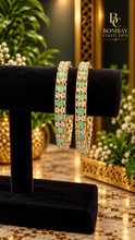 Load image into Gallery viewer, Antique &amp; Mint Kareh
