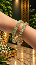 Load image into Gallery viewer, Antique &amp; Mint Kareh
