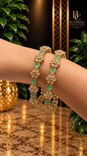 Load image into Gallery viewer, Mint Green Kareh
