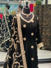 Load image into Gallery viewer, Epitome In Black
