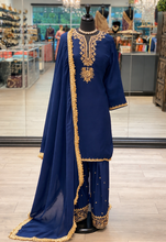 Load image into Gallery viewer, Bani Farsi Salwar
