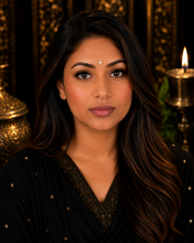 Load image into Gallery viewer, Round Peral and Gold Bindis 5-Pack
