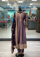 Load image into Gallery viewer, Lilac Purple
