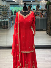 Load image into Gallery viewer, Areeba
