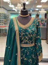 Load image into Gallery viewer, Ruhani Green
