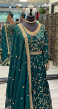 Load image into Gallery viewer, Ruhani Green
