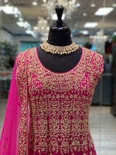 Load image into Gallery viewer, Gulabi Meher

