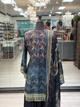 Load image into Gallery viewer, Zoya
