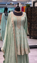 Load image into Gallery viewer, Mint Green Peplum Suit
