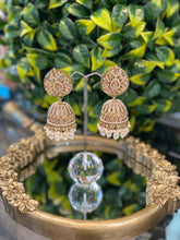 Load image into Gallery viewer, Pearl Perfection
