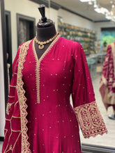 Load image into Gallery viewer, Classic Purple
