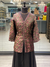 Load image into Gallery viewer, Maharani
