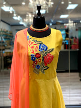 Load image into Gallery viewer, Contrasting Yellow Anarkali
