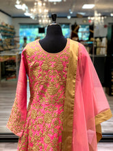 Load image into Gallery viewer, Queen Pink Anarkali
