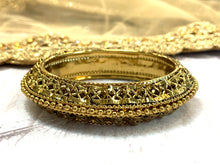 Load image into Gallery viewer, Mehandi Gold Bangles

